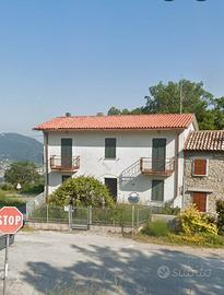 Casa indipendente a Maiolo con vista su San Leo