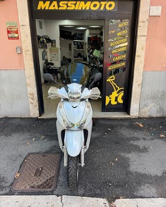 Honda SH 300 fine 2017 - PERMUTE - NO GARANZIA
