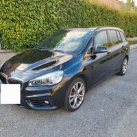 BMW F46 218d gancio traino