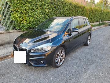 BMW F46 218d gancio traino