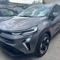 RENAULT Captur TECHNO + Pack NAVIGATION +Barre 1