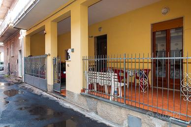 Casa indipendente con p.auto-terrazzo49-376