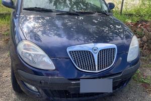 Lancia Y