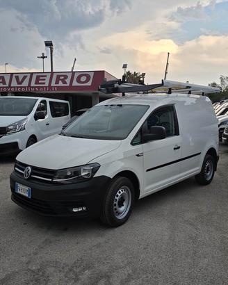 VOLKSWAGEN CADDY 2.0 E6 4X4 FURG OFFICINA MOBILE
