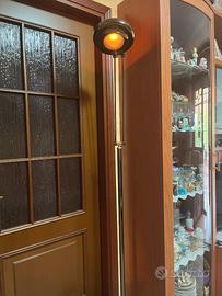 Lampada a piantana alogena