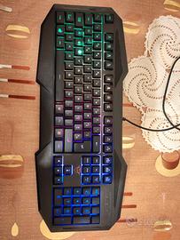 tastiera trust gaming retro illuminata
