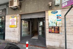 Locale commerciale 45 mq+ soppalco Corso San Vito
