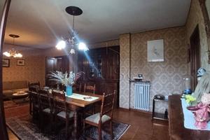 Appartamento di 120 m² con 4 locali e box auto a C