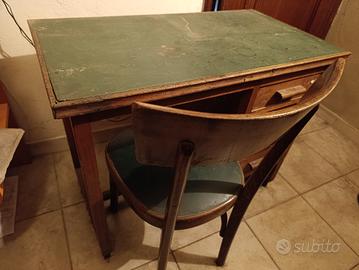 scrivania, scrittoio con sedia