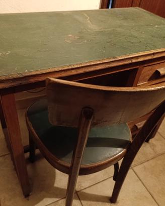 scrivania, scrittoio con sedia