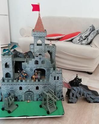 CASTELLO SFORZESCO IN LEGNO