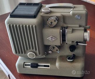 Proiettore vintage 8mm Eumig P8 – anni 60