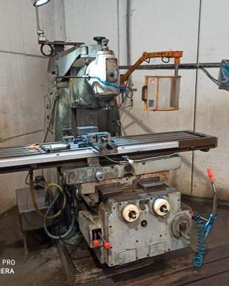 Officina meccanica tornitura fresatura