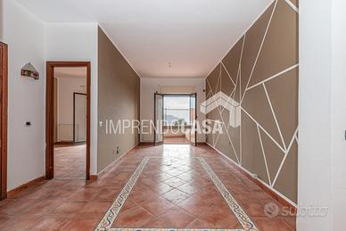 2 Vani di 70 Mq + 25 Mq di terrazzo zona Baida