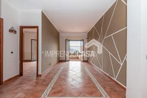 2 Vani di 70 Mq + 25 Mq di terrazzo zona Baida