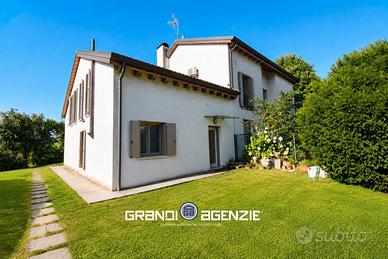 BIFAMIALIARE A FONTANE DI VILLORBA