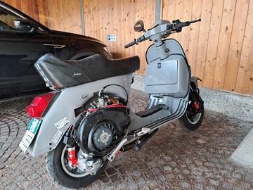 Piaggio Vespa 125 PX - 2016