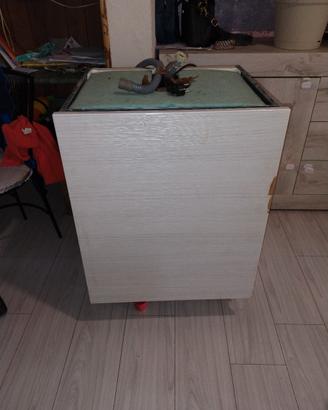 Lavastoviglie Whirlpool 