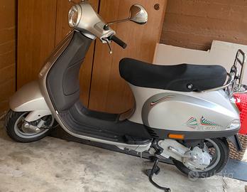 Piaggio Vespa 50 LX - 4T