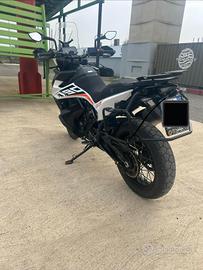 KTM 790 Adventure .
