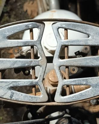 Porta oggetti per ciclomotori o bici epoca