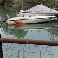 barca vtr e Johnson 40 mt. 5