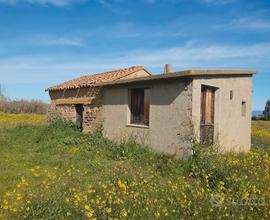 Località Filixi- Terreno agricolo con ricoveri