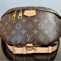 MARSUPIO Louis Vuitton