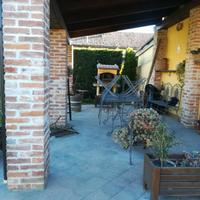 Vendita rustico con ampio giardino