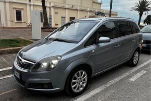 Opel Zafira 2007 (Metano)