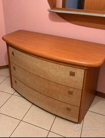 Mobili in legno..