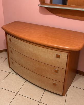 Mobili in legno..
