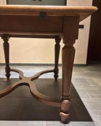 Tavolo in legno