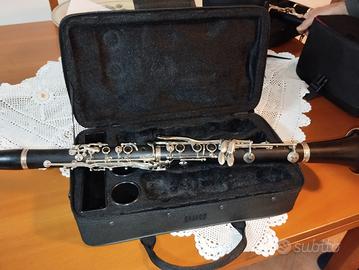 Clarinetto Evette Schaeffer in SI bemolle.