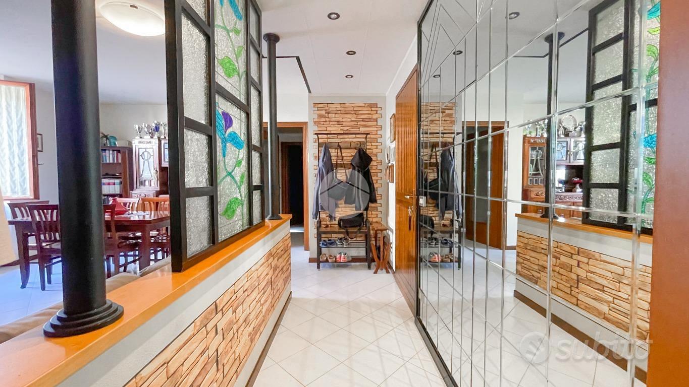Apartment in Chiari, Brescia - Vista 3