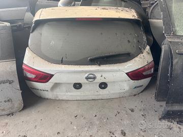Portellone Nissan Quashqai