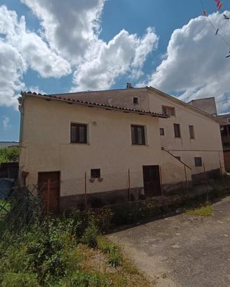 Casa indipendente Goriano Valli, Tione, L'Aquila