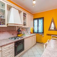 APPARTAMENTO IN VILLA CON TERRAZZO!!