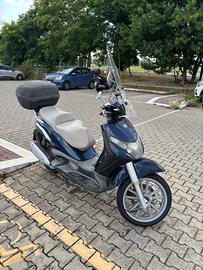Piaggio Beverly 250