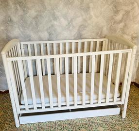 Lettino + materasso + accessori