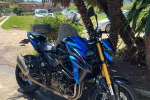 SUZUKI GSXS 750