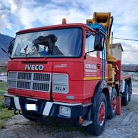 camion con gru FIAT 691