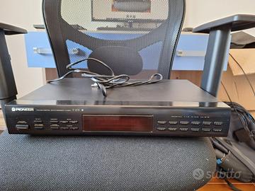 Tuner Pioneer F-202
