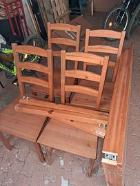 Tavolo legno con sedie 