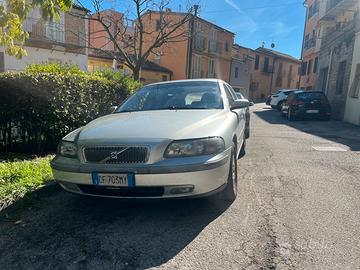 Volvo v70 d5
