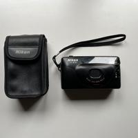 Nikon EF100 – fotocamera analogica 35mm