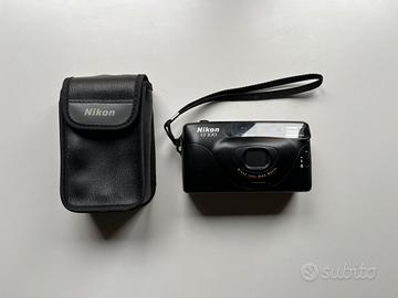 Nikon EF100 – fotocamera analogica 35mm