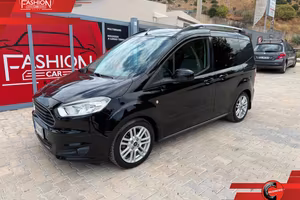 FORD Tourneo Courier 1.5 TDCI 95 CV Titanium