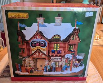 Lemax Winter Ridge Ski Lodge (15221)
