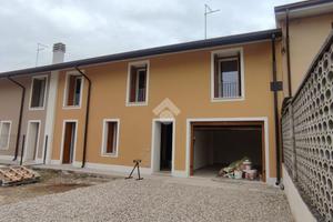 PORZIONE DI BIFAMILIARE A CEREA